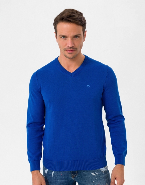 Alfio V-Neck Sweater